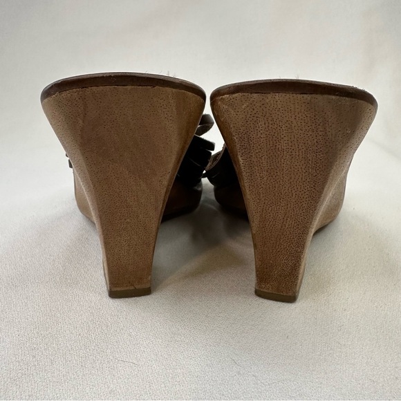 𝅺MICHAEL Michael Kors Brown Woven Leather Wedge Open Toe Sandal 9 - Picture 8 of 12